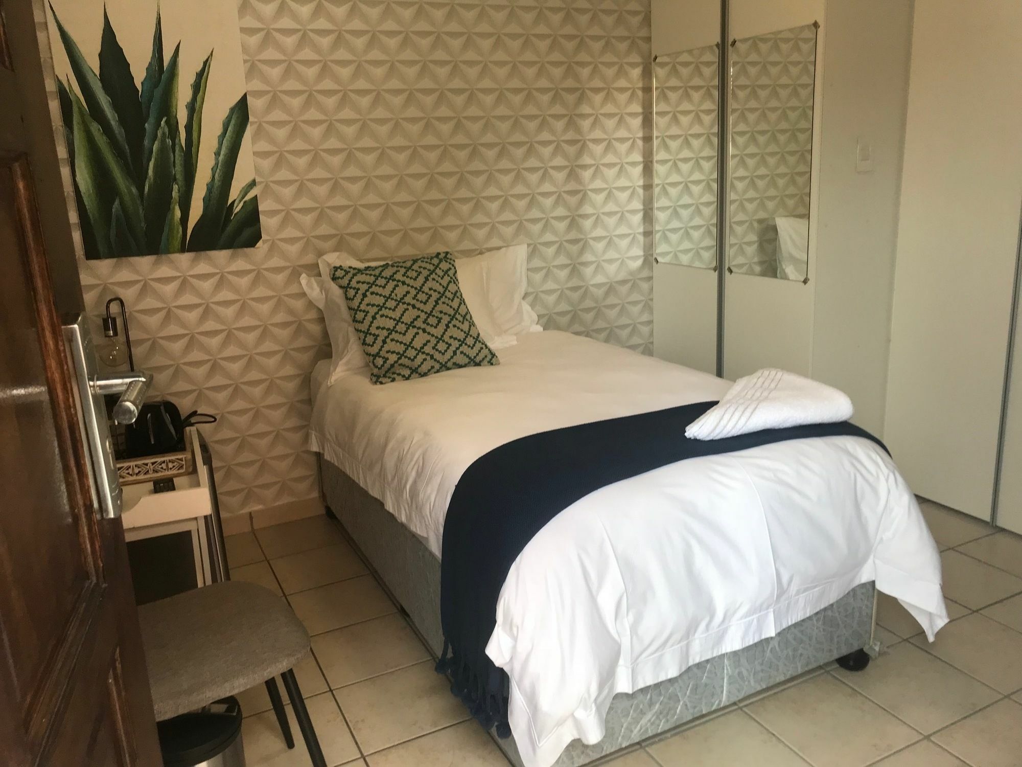 Comfort Guest House Претория Екстериор снимка
